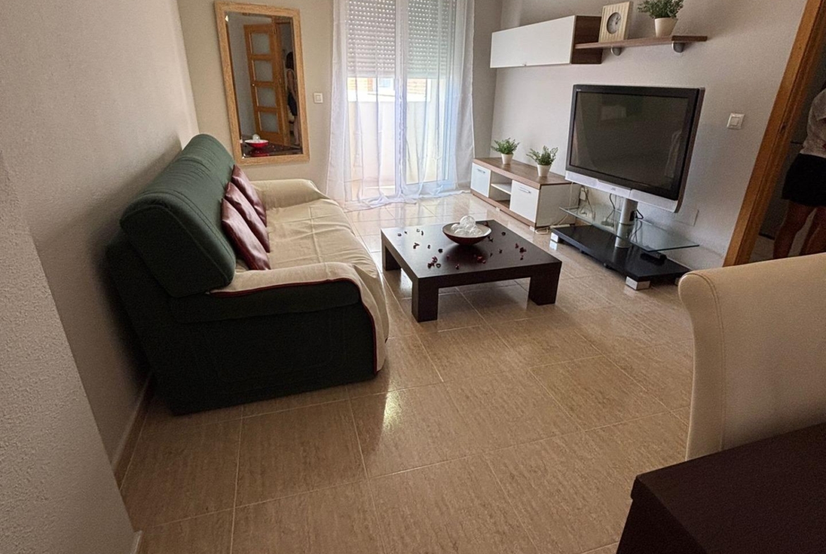 Charmant West-Facing Appartement in het hart van Torrevieja, garage optioneel