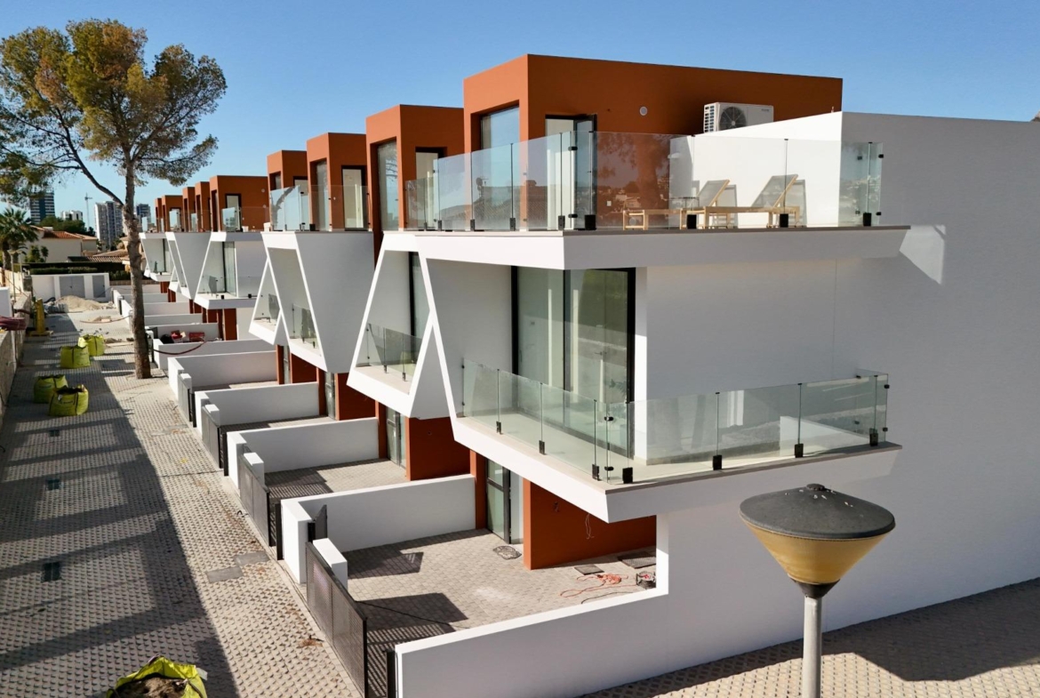 Newly built semi-detached single-family homes