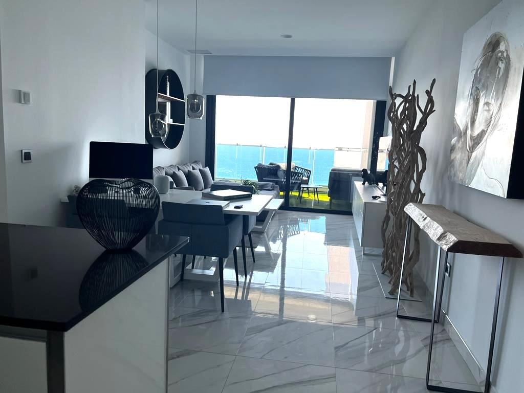 Exclusivo apartamento con vistas al mar en Sunset Dive