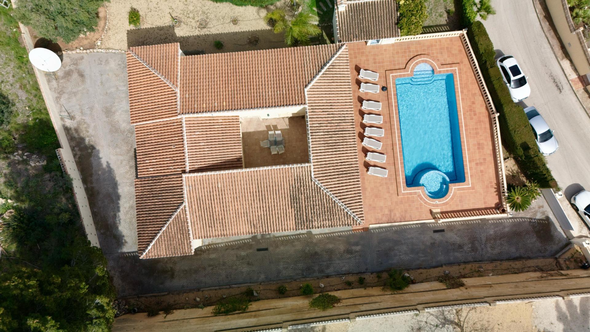6-7-35 Exclusive Mediterranean villa in Calpe with large pool and panoramic views