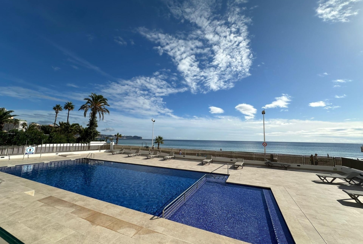 Unique opportunity in Calpe: beachfront restaurant ready to operate