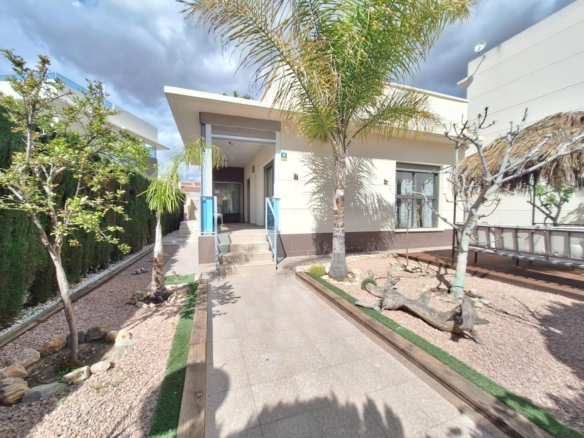 Chalet in Ciudad Quesada – Ideal for Enjoying the Costa Blanca