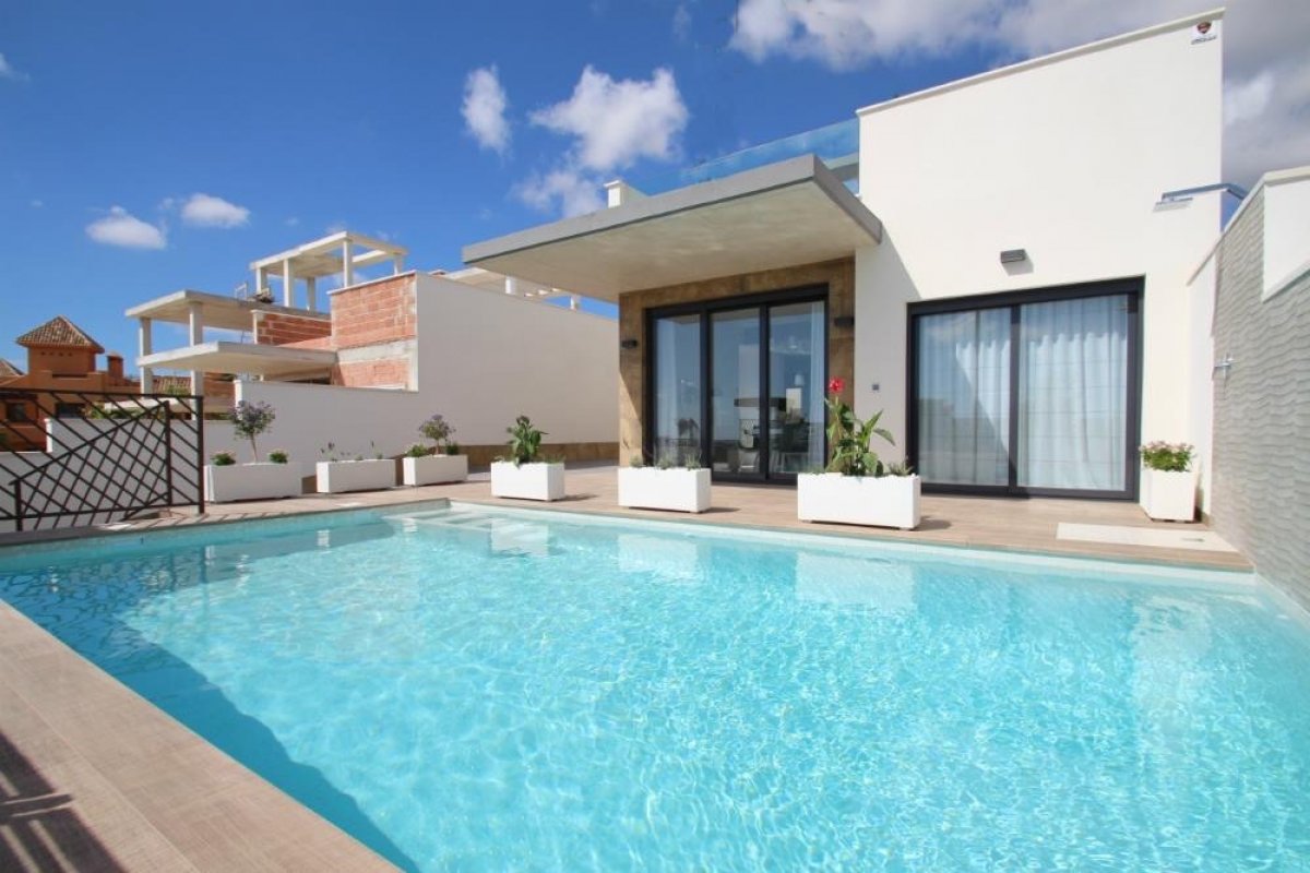 7-1 Independent Villas of San Miguel de Salinas – Bellavista. From 469 000 евро.