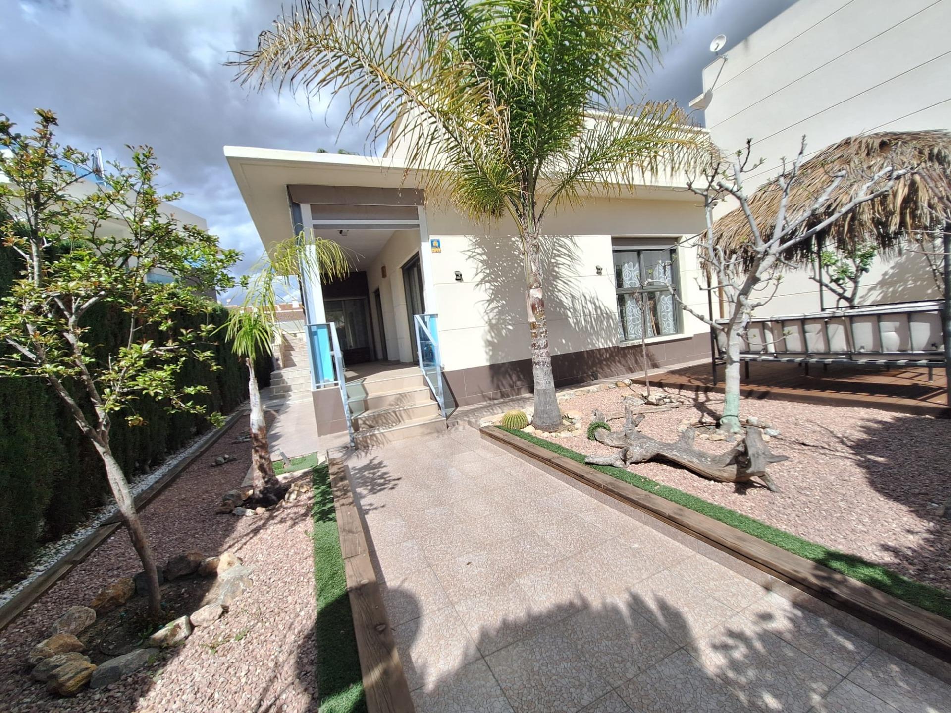 Chalet in Ciudad Quesada – Ideal for Enjoying the Costa Blanca