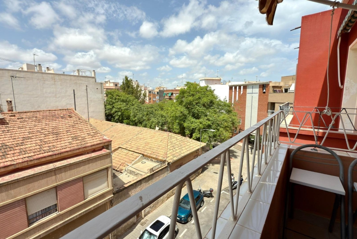 GREAT OPTION – well-maintained apartment in Alicante