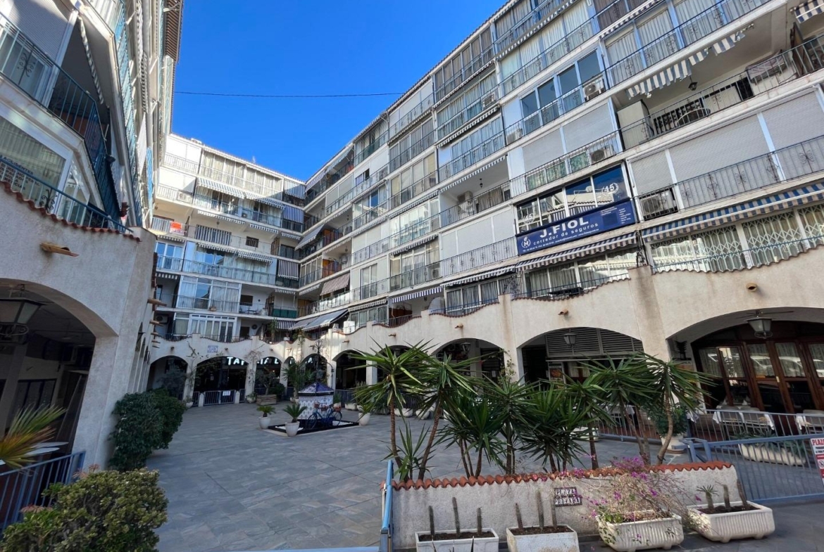 Renovated restaurant in the best area of Benidorm