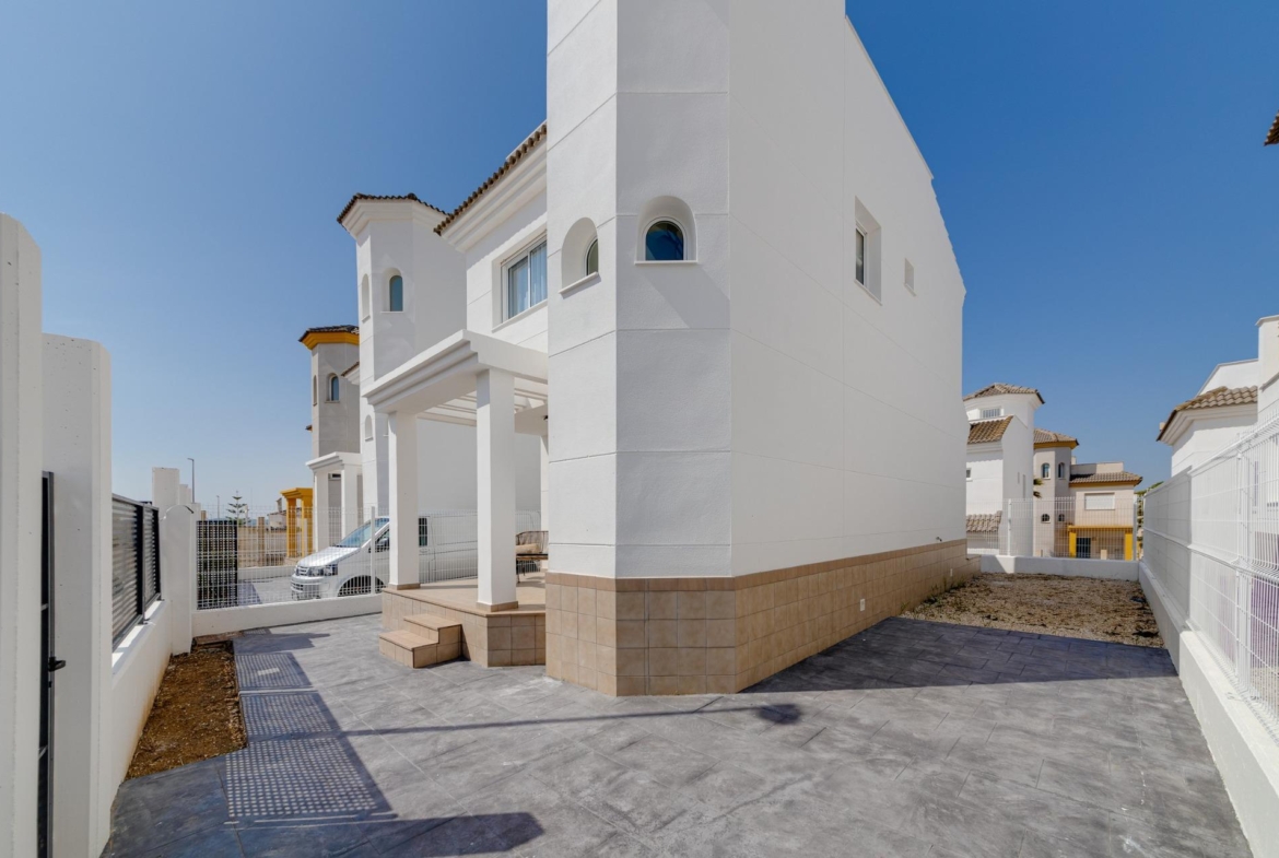 NEW BUILD RESIDENTIAL IN SAN FULGENCIO