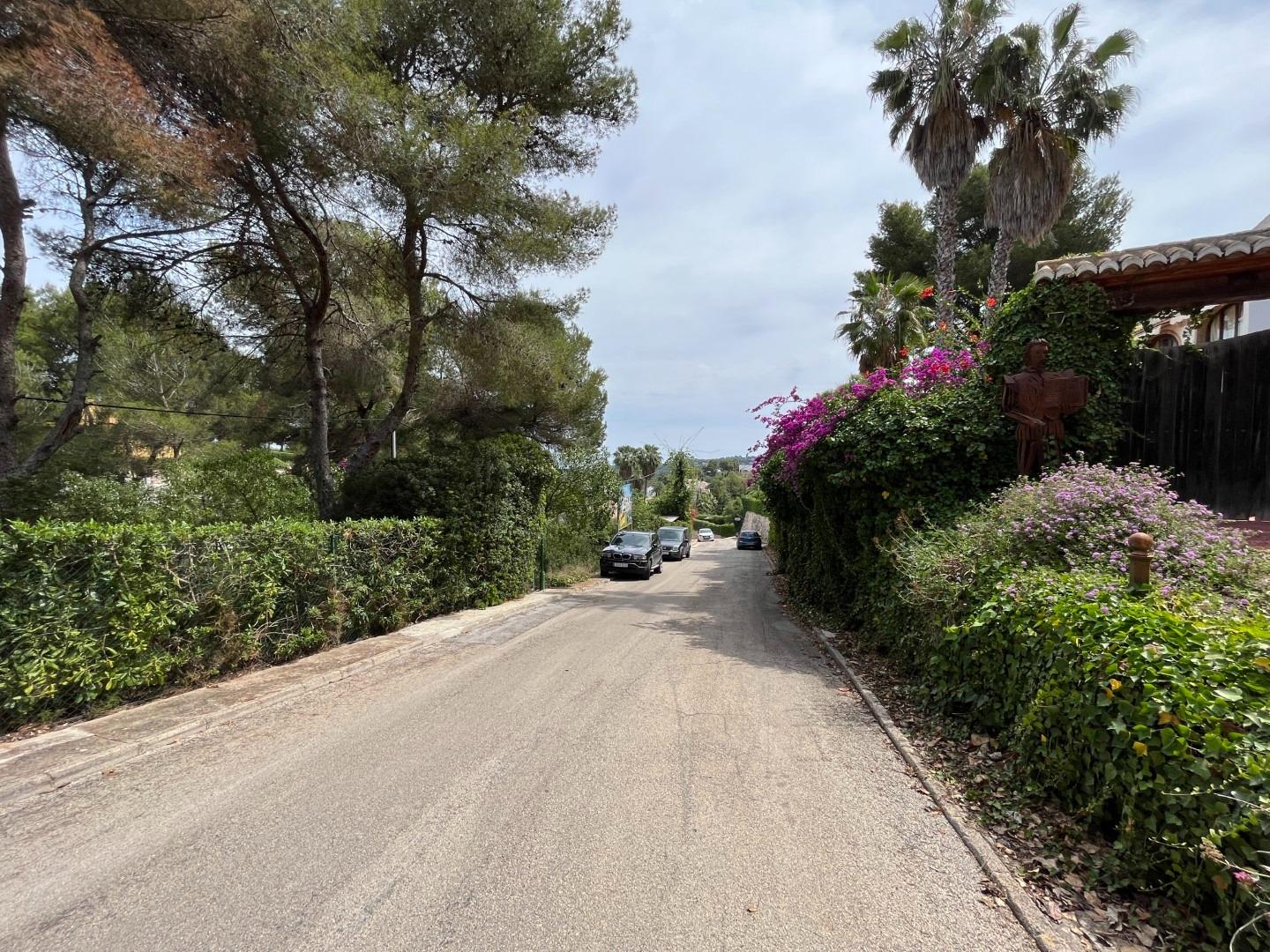 7-2-2 Magnificent plot with sea views in Javea