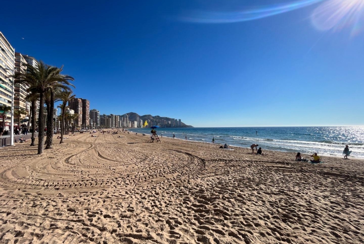 Renovated restaurant in the best area of Benidorm