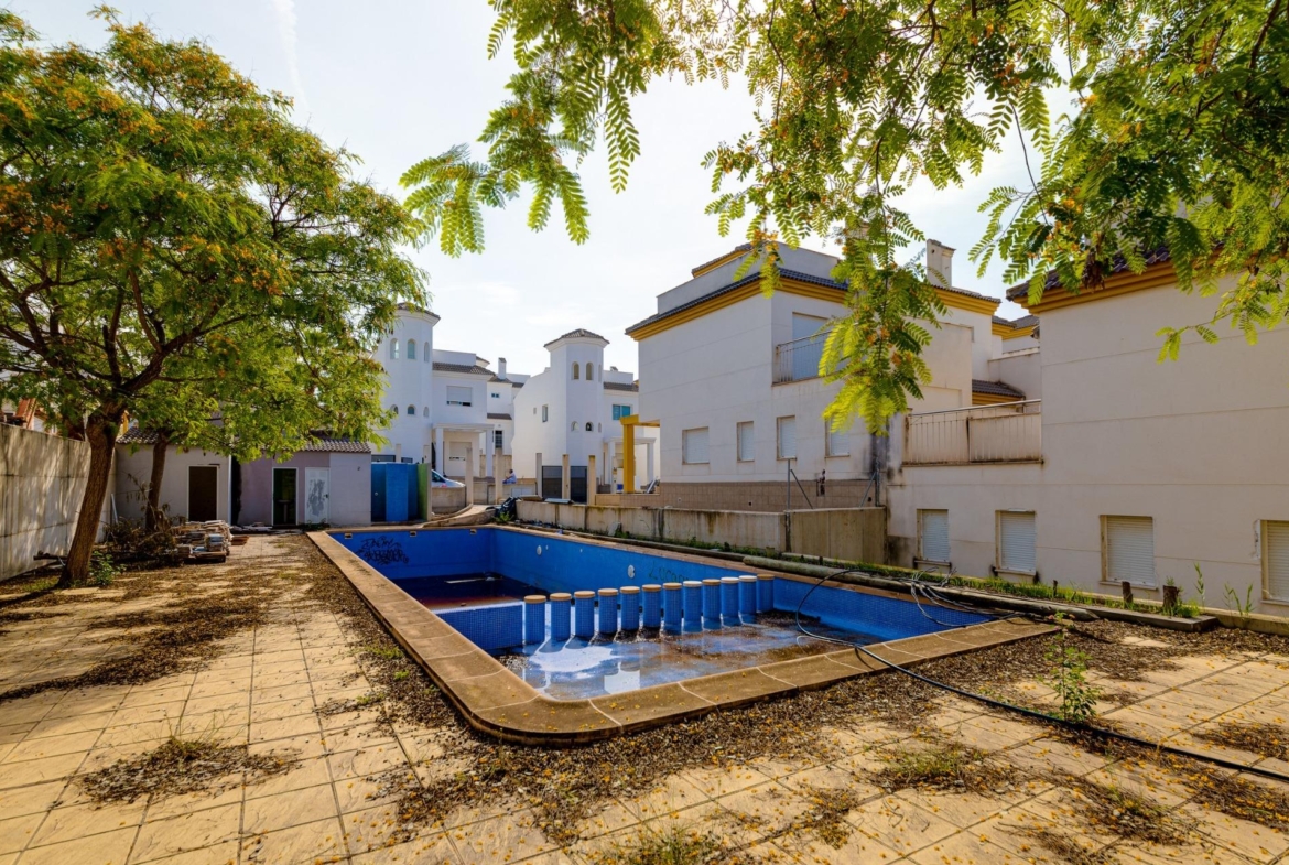 NEW BUILD RESIDENTIAL IN SAN FULGENCIO