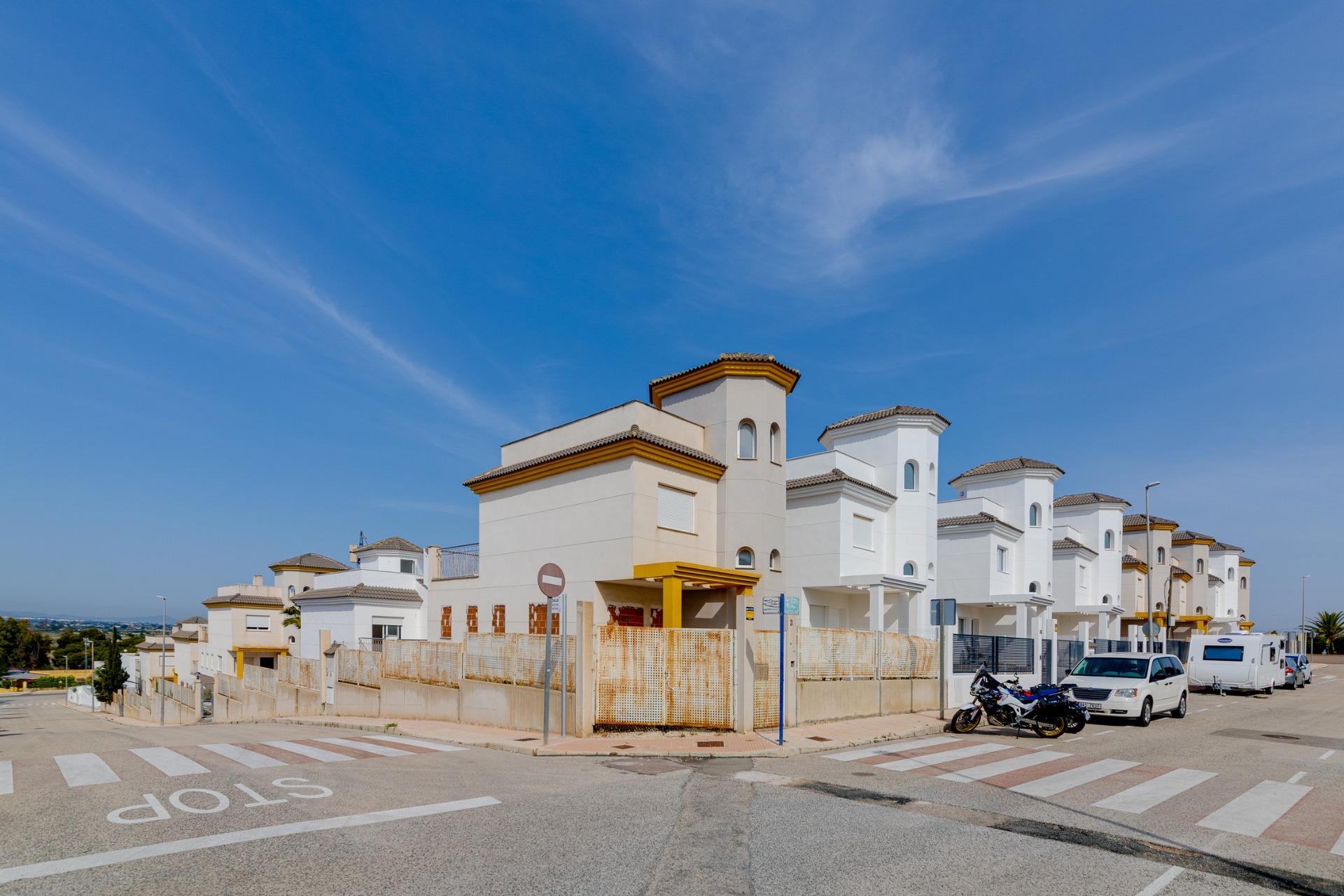 7-37-1 NEW BUILD RESIDENTIAL IN SAN FULGENCIO
