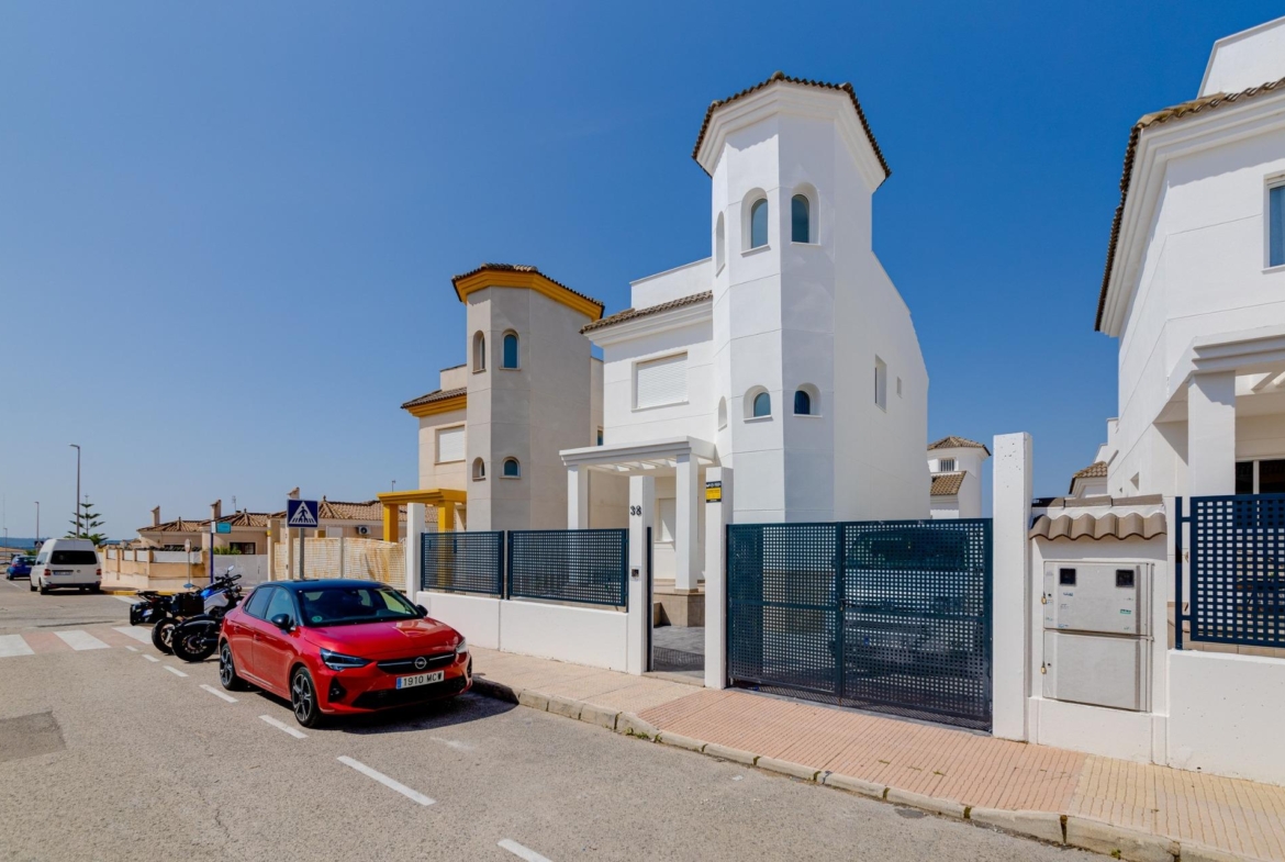 NEW BUILD RESIDENTIAL IN SAN FULGENCIO
