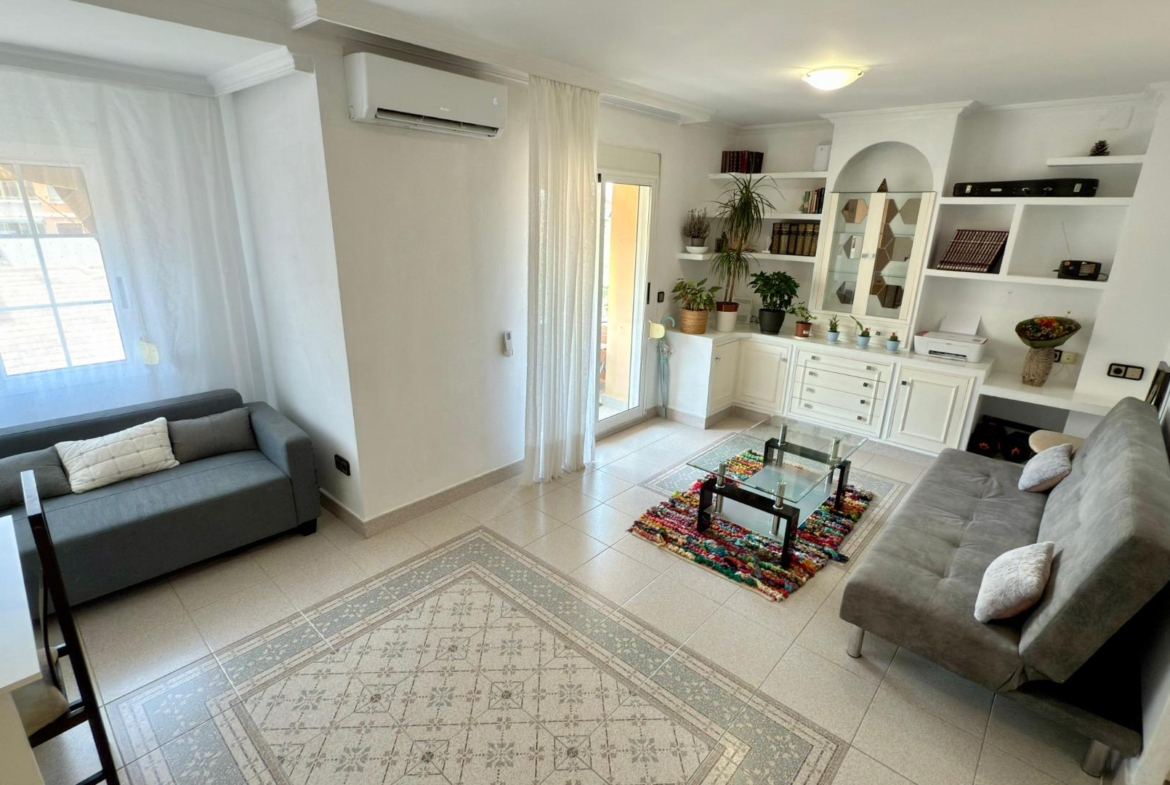 GREAT OPTION – well-maintained apartment in Alicante