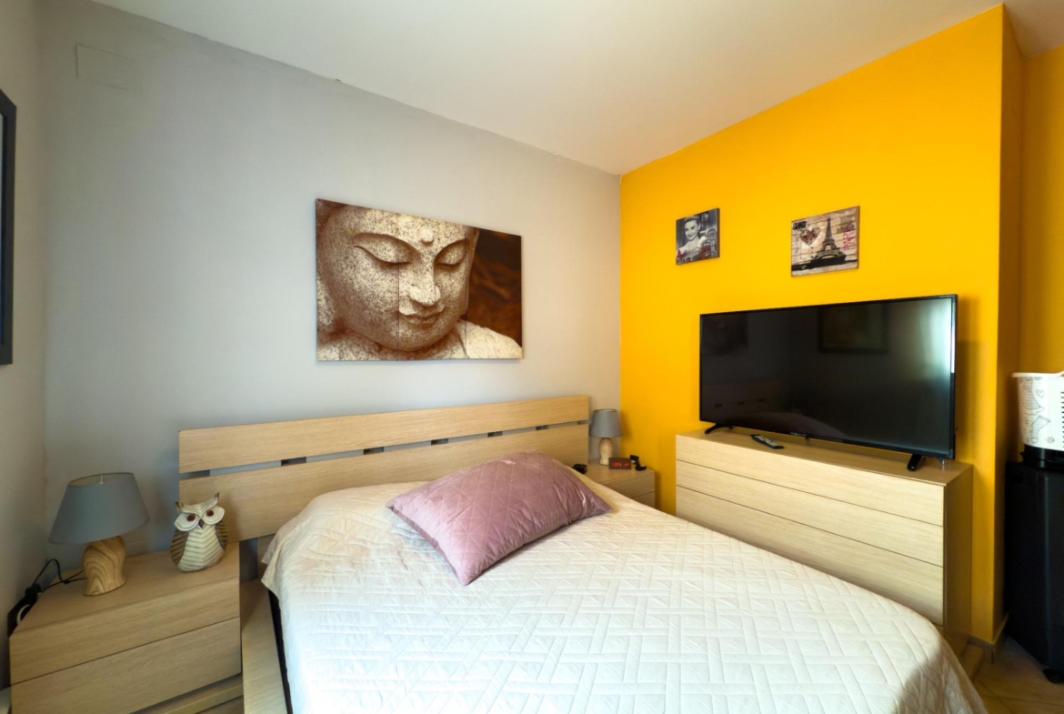 Spacious recently renovated villa with 3,600 m2 of plot and private pool