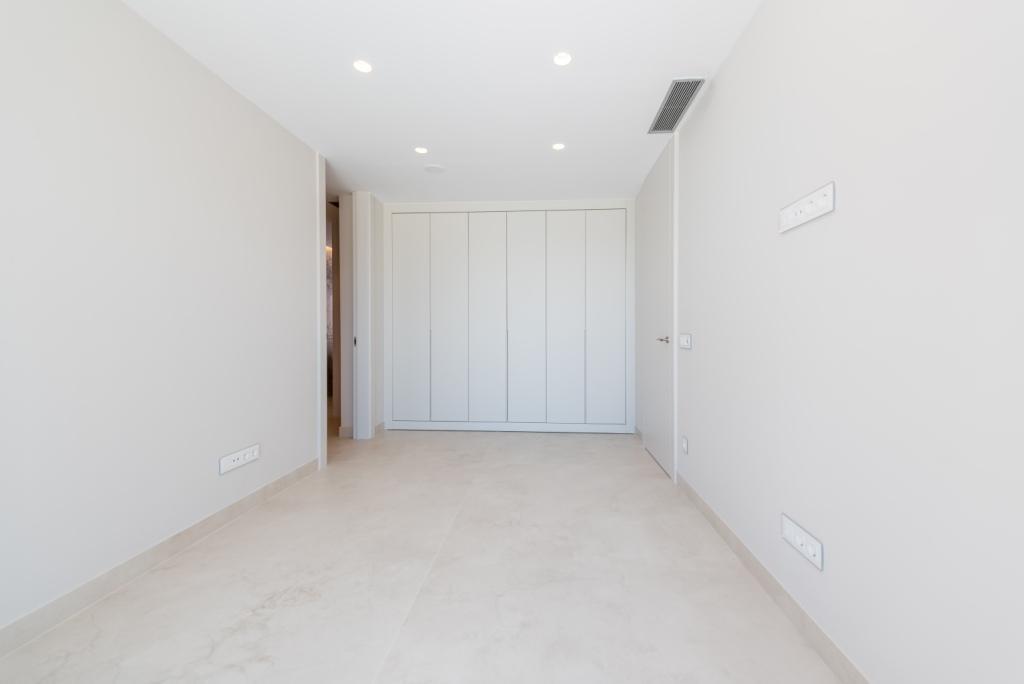 Duplex apartment on the first line of Poniente beach