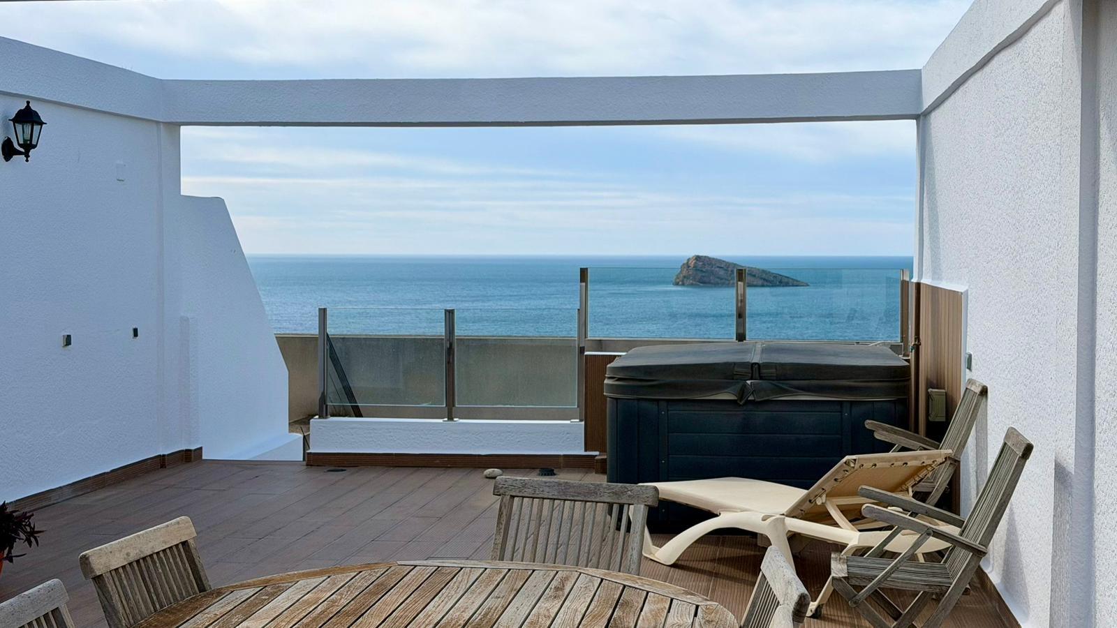 7-7-24 ✨ Duplex with sea views in Benidorm