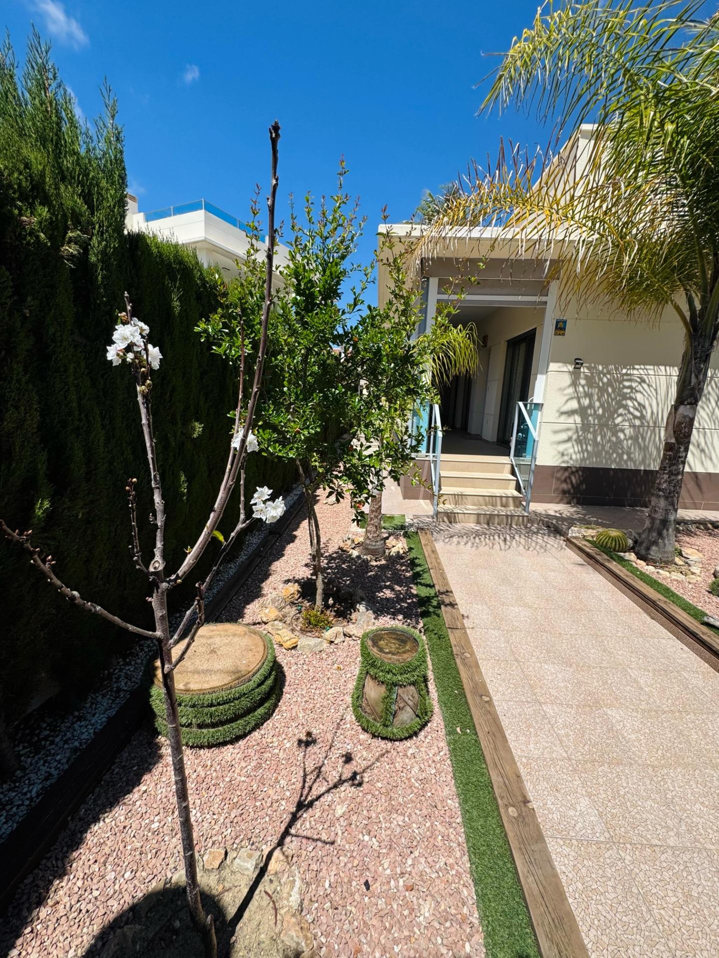 Chalet in Ciudad Quesada – Ideal for Enjoying the Costa Blanca