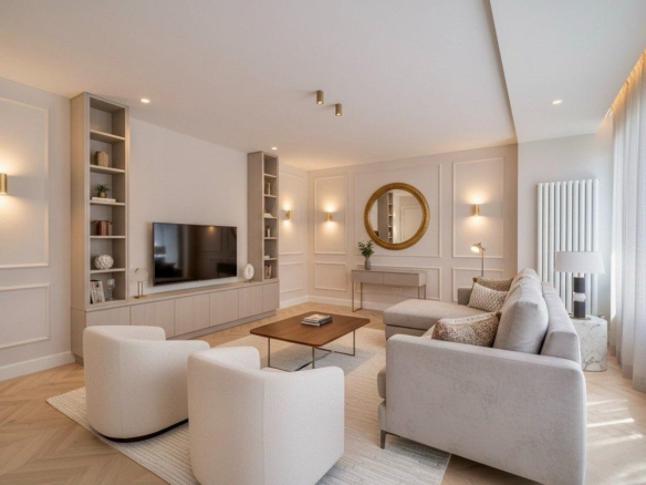 EXCLUSIVE FLAT IN LISTA: TWO BEDROOMS, RENOVATED AND FURNISHE