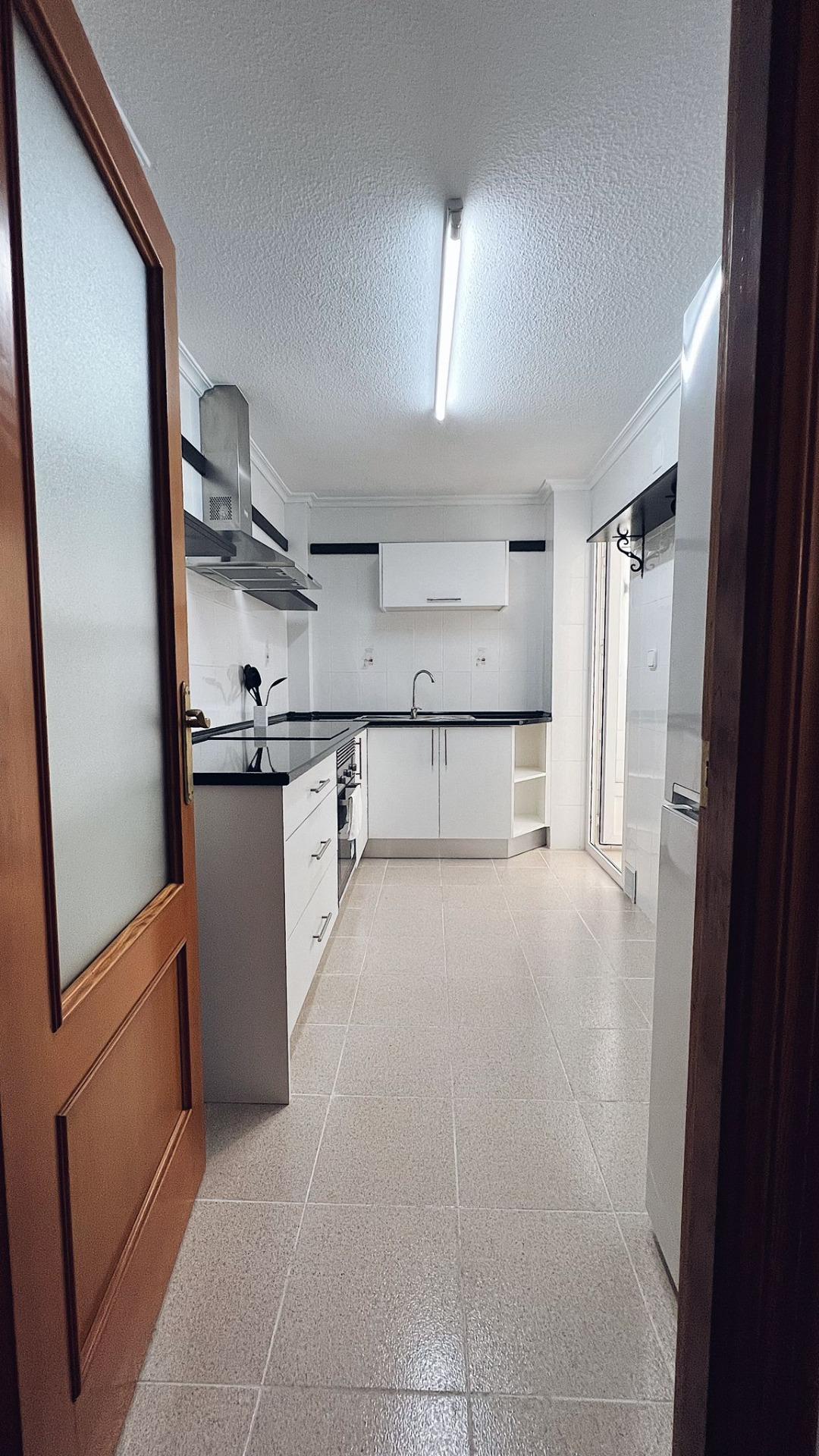 8-10-21 2 Bedroom Apartment, 1 Bathroom, 350 m from the Beach