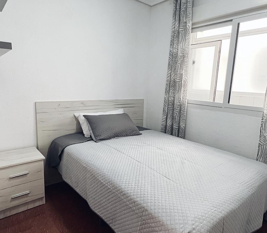 2 Bedroom Apartment, 1 Bathroom, 350 m from the Beach