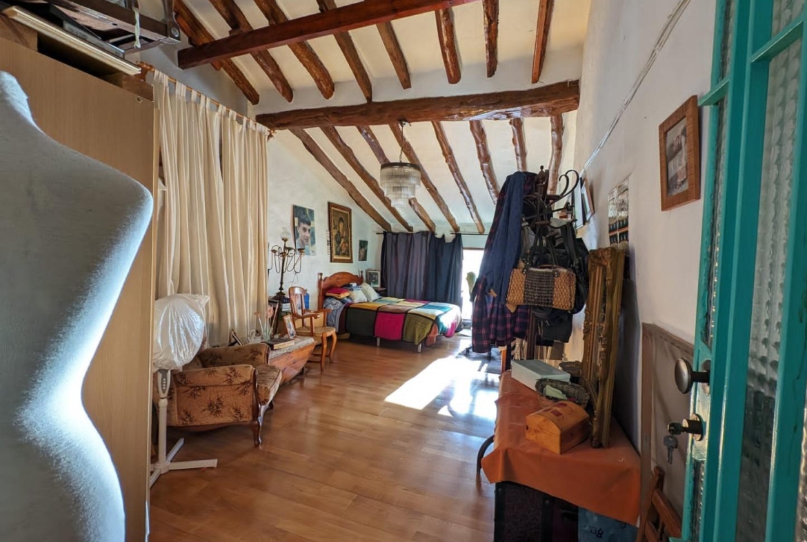 SEMI-DETACHED HOUSE IN THE CHARMING VILLAGE OF LA NUCIA