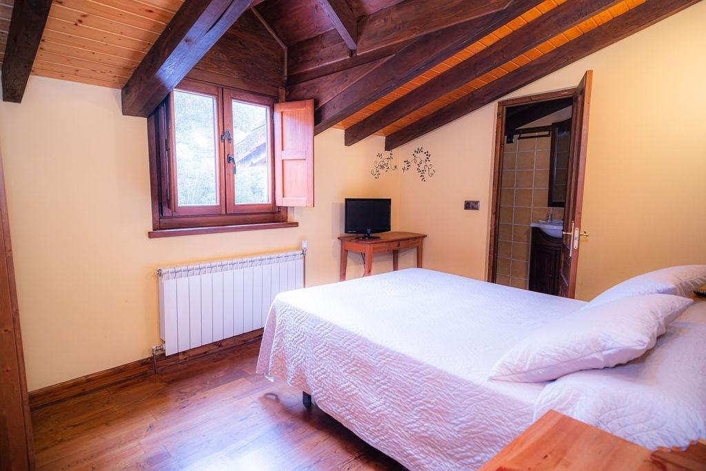 Hotel in Pola de Lena