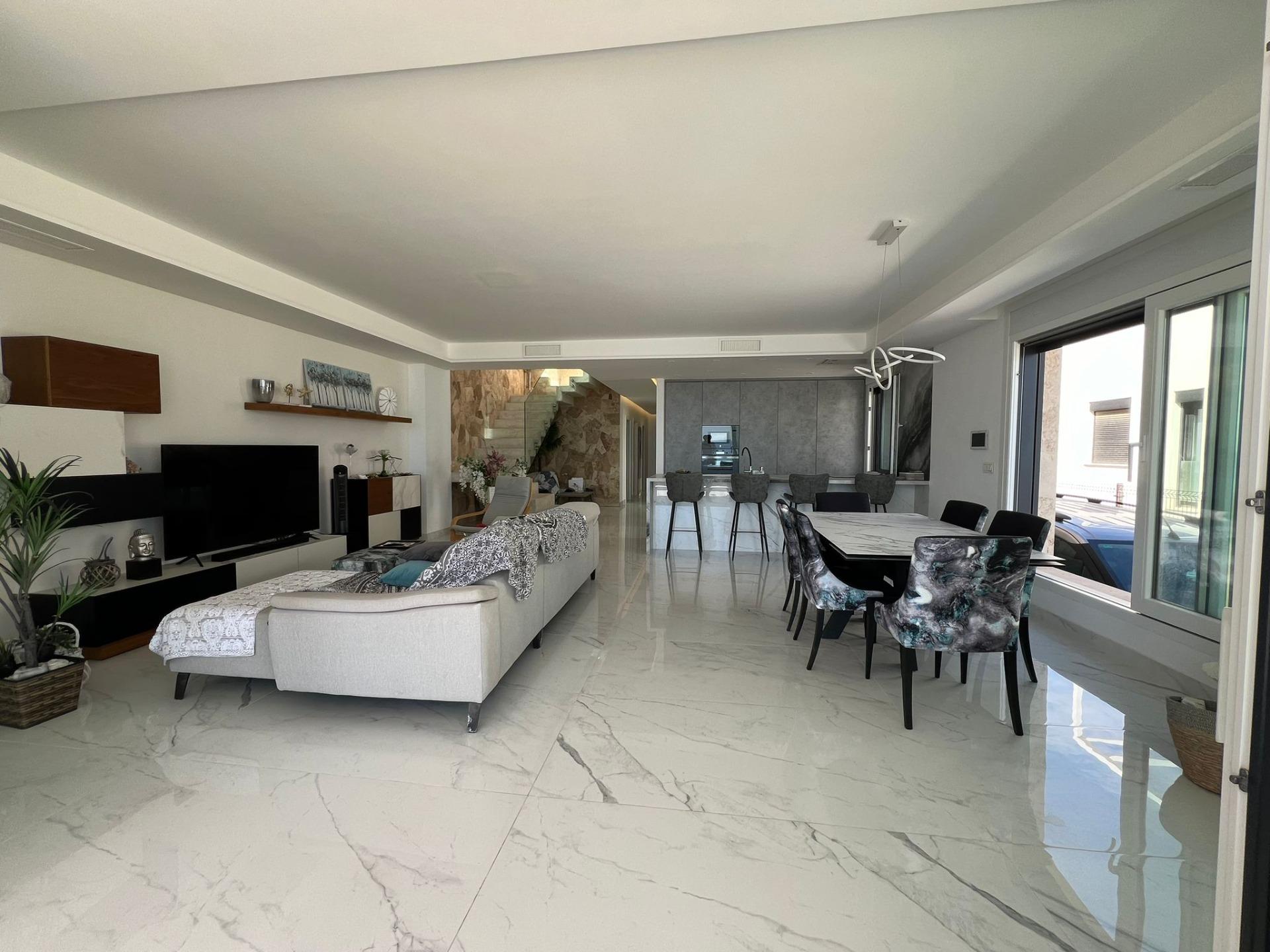 Spectacular Beachfront VILLA, LA MATA