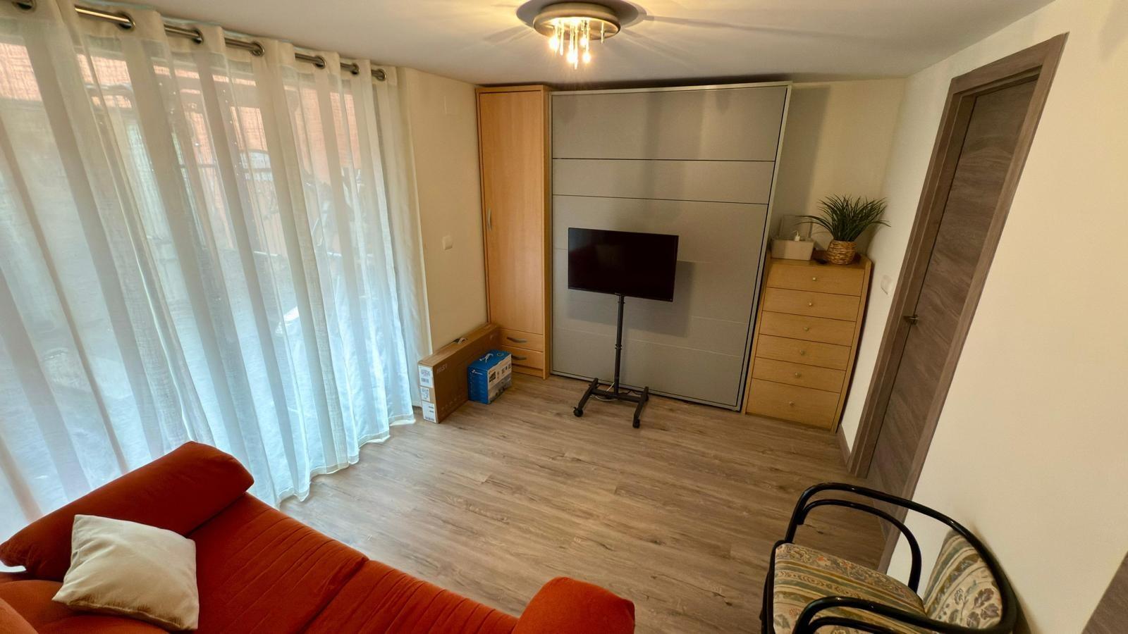 Exclusivo Adosado en Primera Línea de Golf de la Playa de San Juan con vistas espectaculares