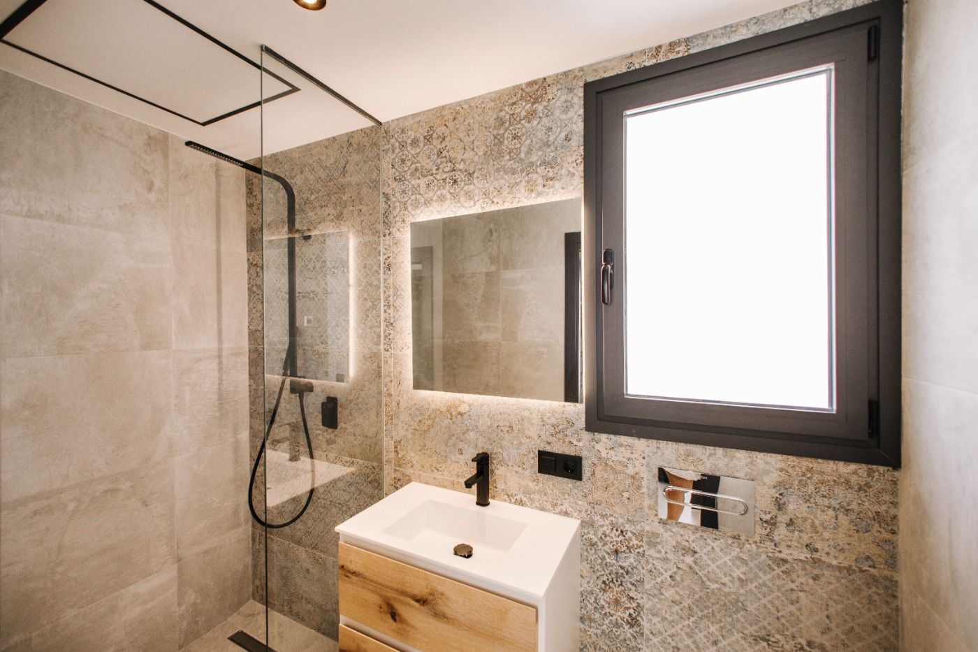 LUXURY EN DESIGN APPARTEMENT NAAST DE GOLF