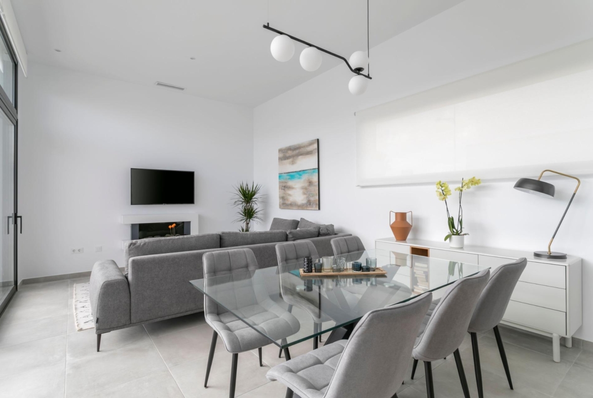 INDEPENDENT VILLAS WITH PRIVATE POOL IN CALASPARRA