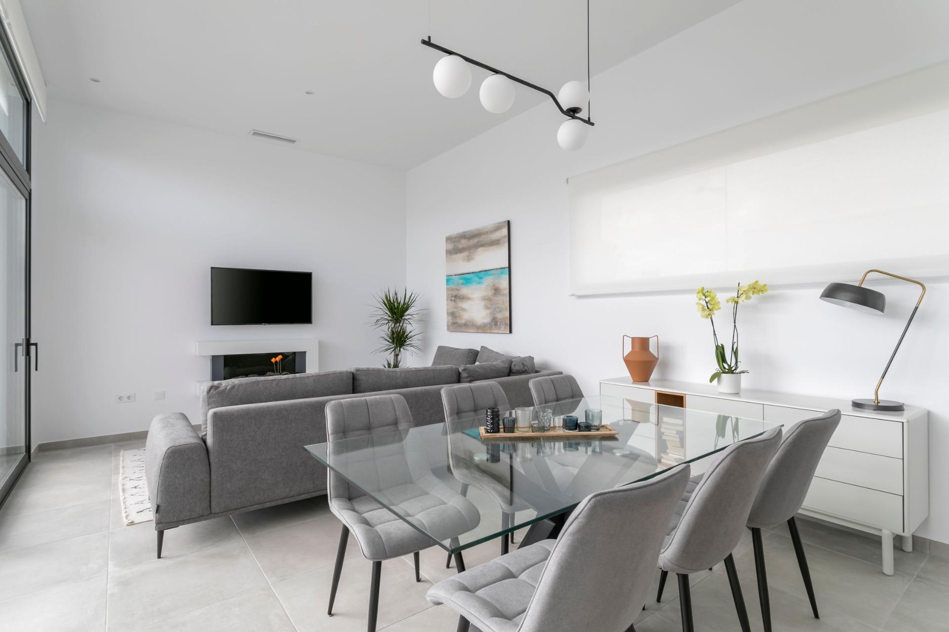 INDEPENDENT VILLAS WITH PRIVATE POOL IN CALASPARRA