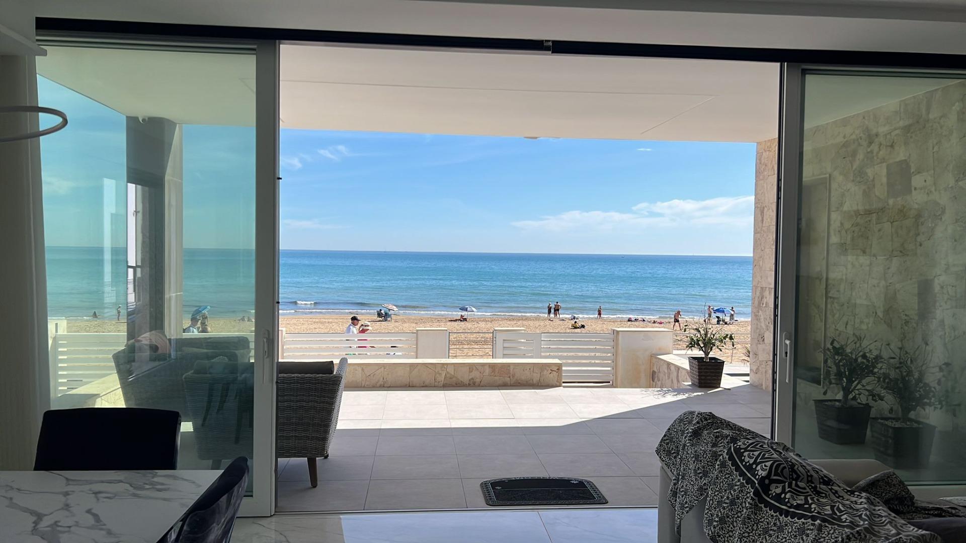 Spectacular Beachfront VILLA, LA MATA