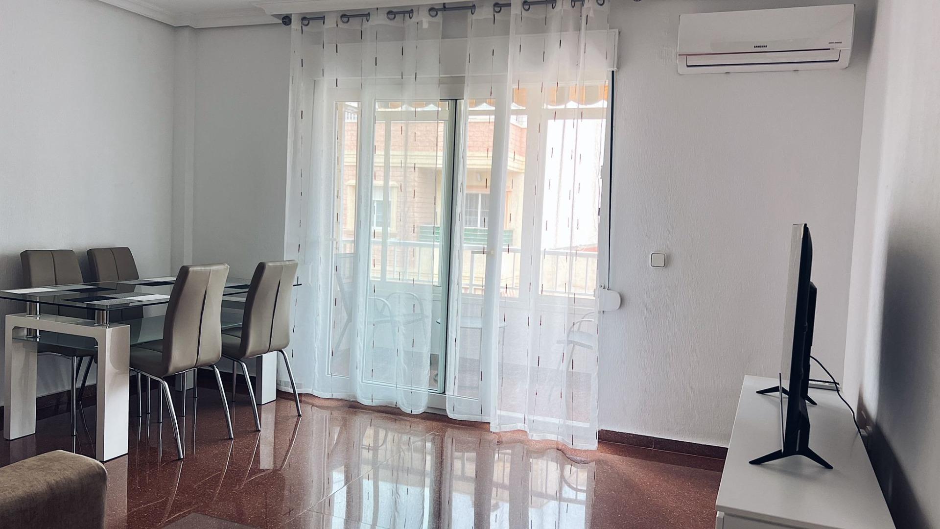 8-2-21 2 Bedroom Apartment, 1 Bathroom, 350 m from the Beach