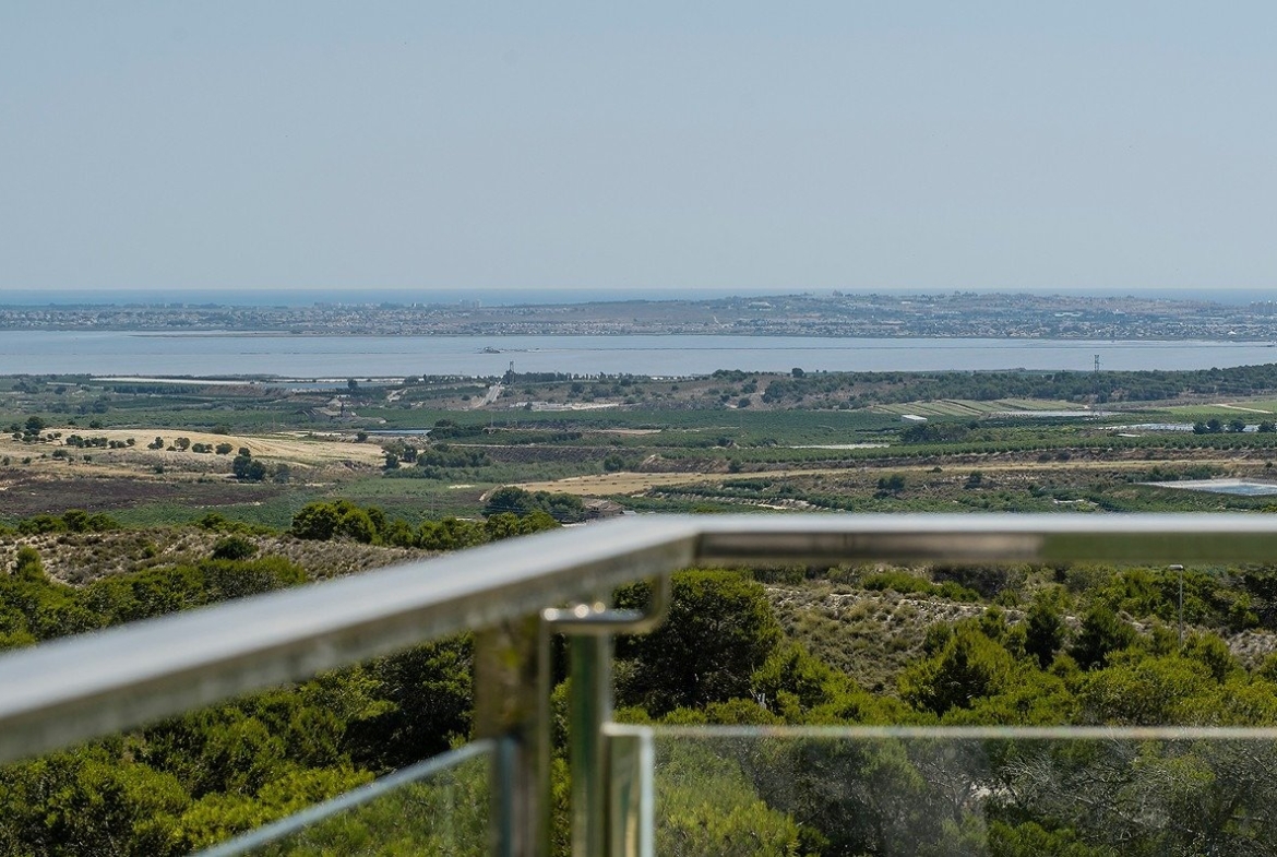 NEW BUILD BUNGALOWS IN SAN MIGUEL DE SALINAS