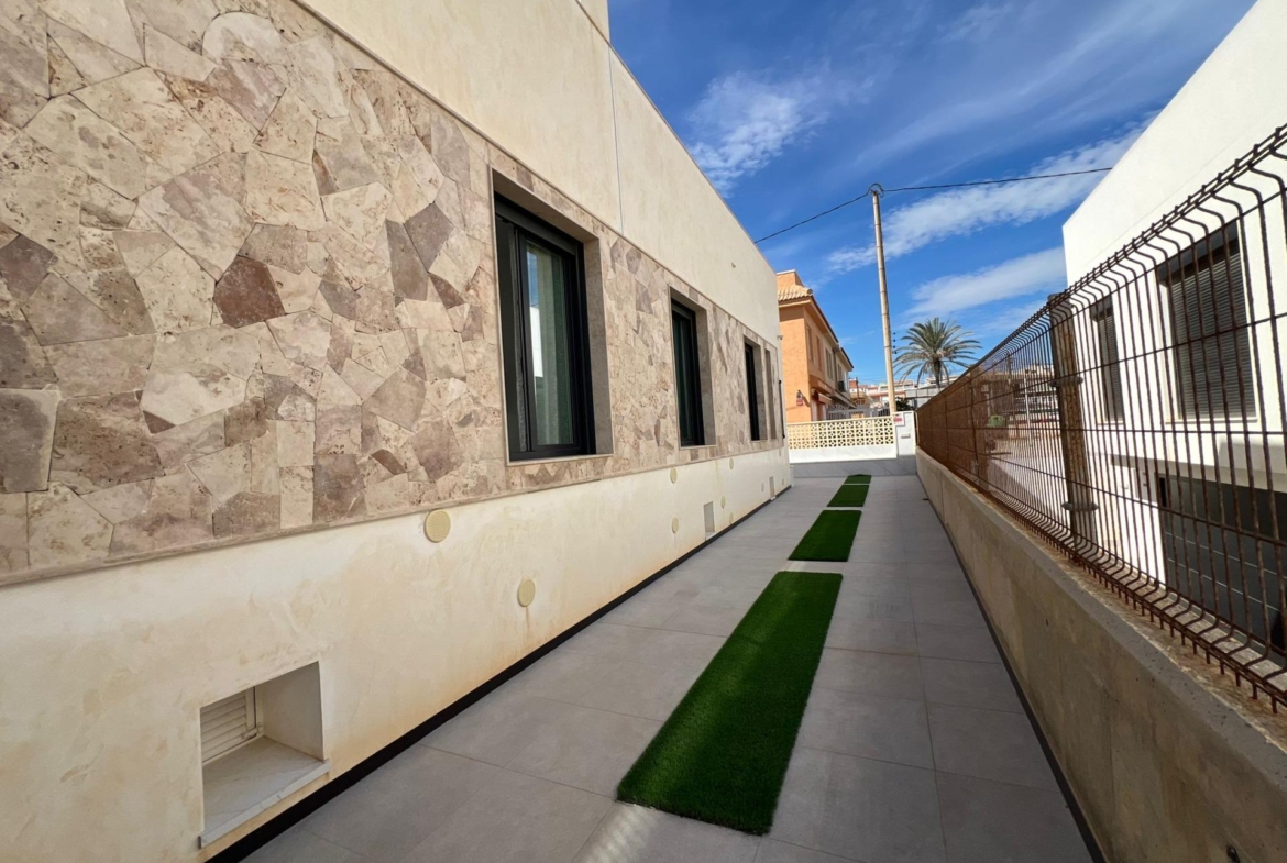 Spectacular Beachfront VILLA, LA MATA