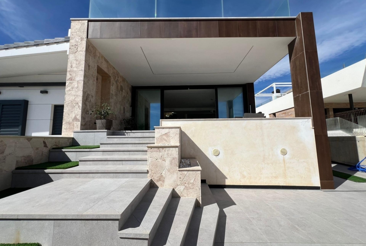 Spectacular Beachfront VILLA, LA MATA