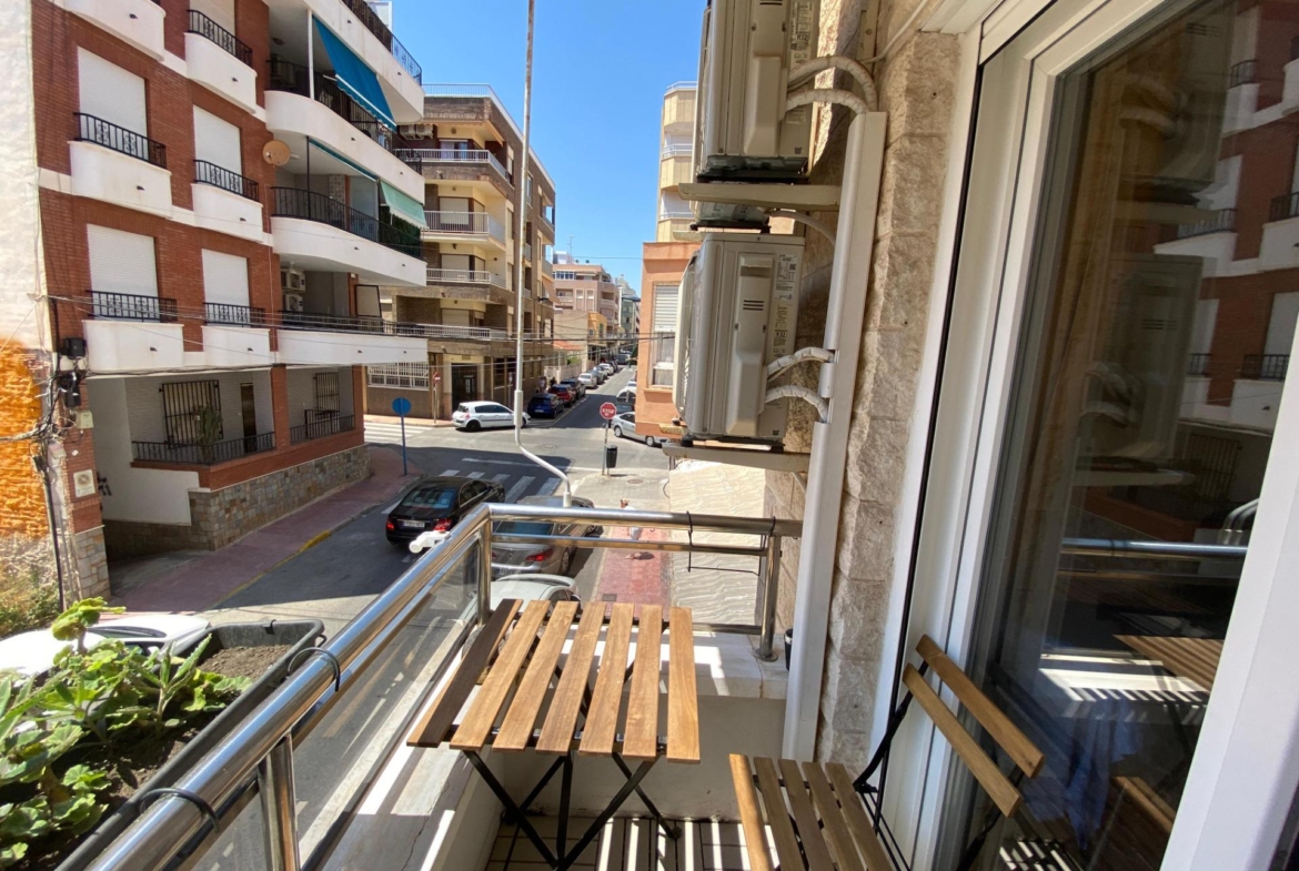PLAYA DEL CURA. REFURBISHED APARTMENT WITH TOURIST LICENSE 200 M FROM THE SEA