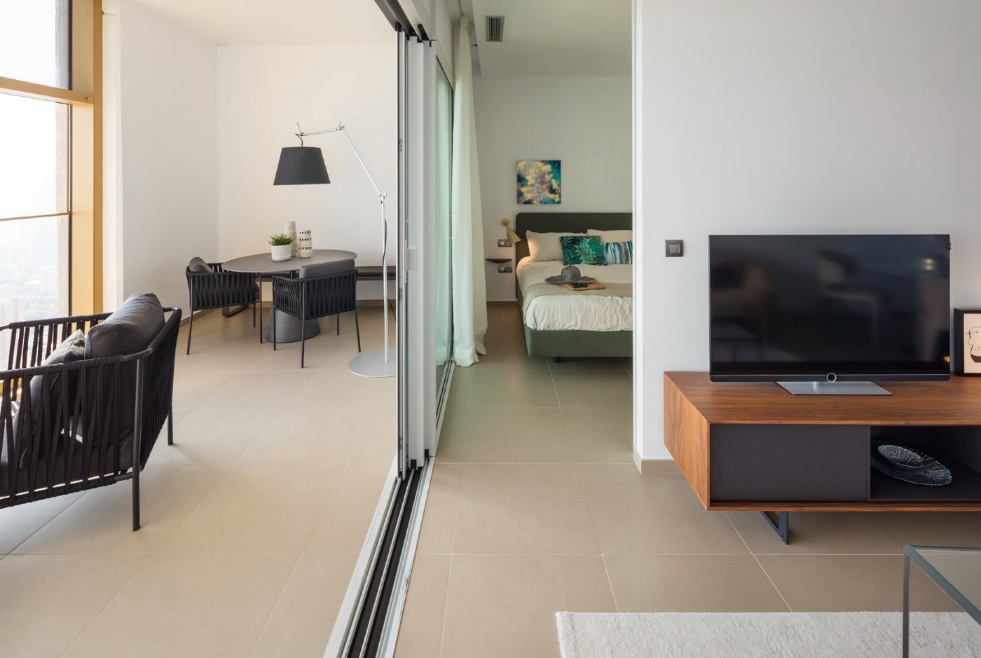 8-4-2 Latest Luxury Apartments in InTempo Building
