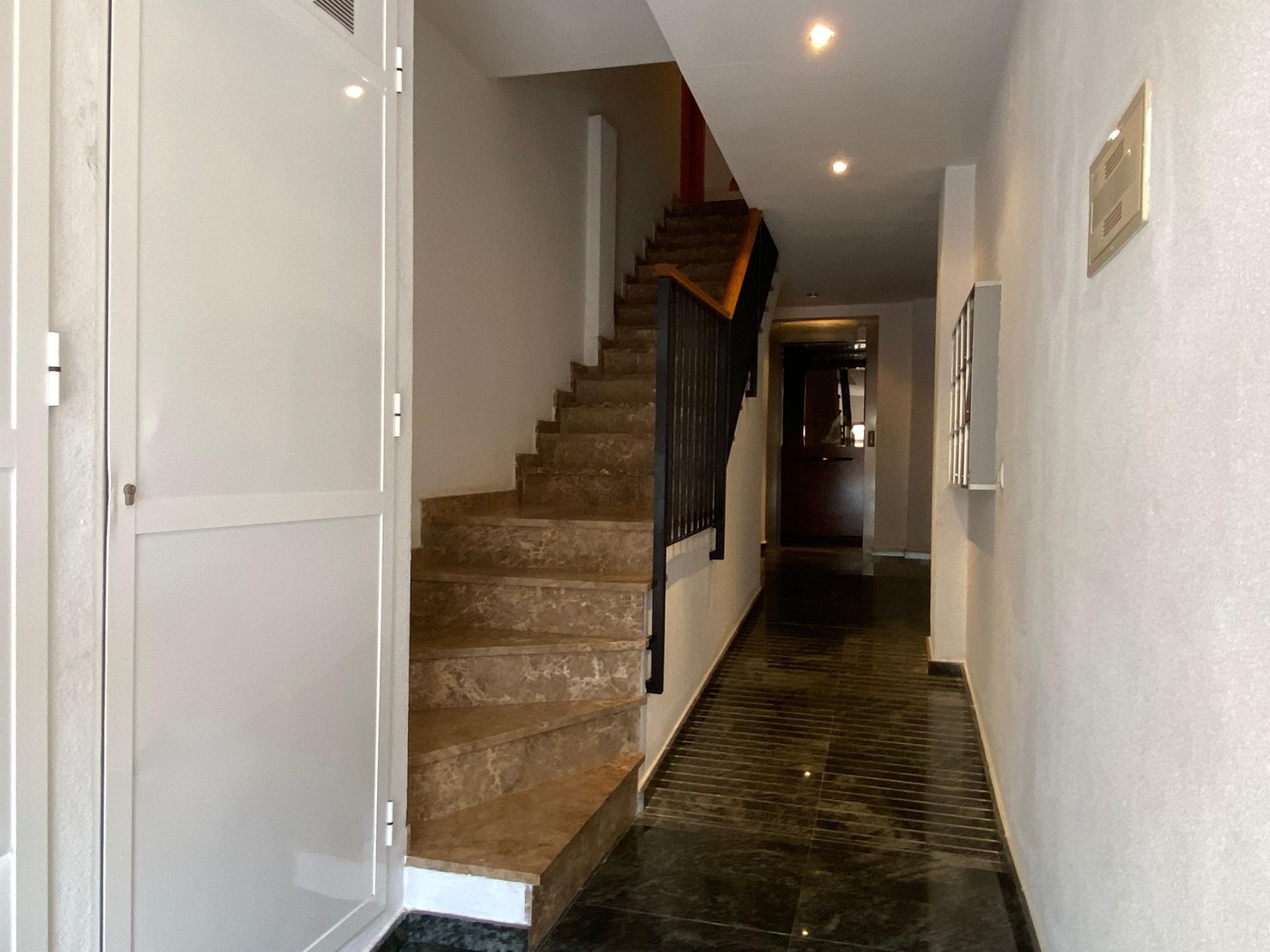 8-5-13 PLAYA DEL CURA. REFURBISHED APARTMENT WITH TOURIST LICENSE 200 M FROM THE SEA