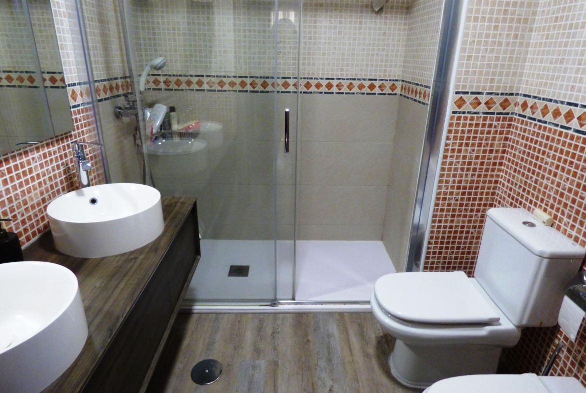 Exclusivo Adosado en Primera Línea de Golf de la Playa de San Juan con vistas espectaculares