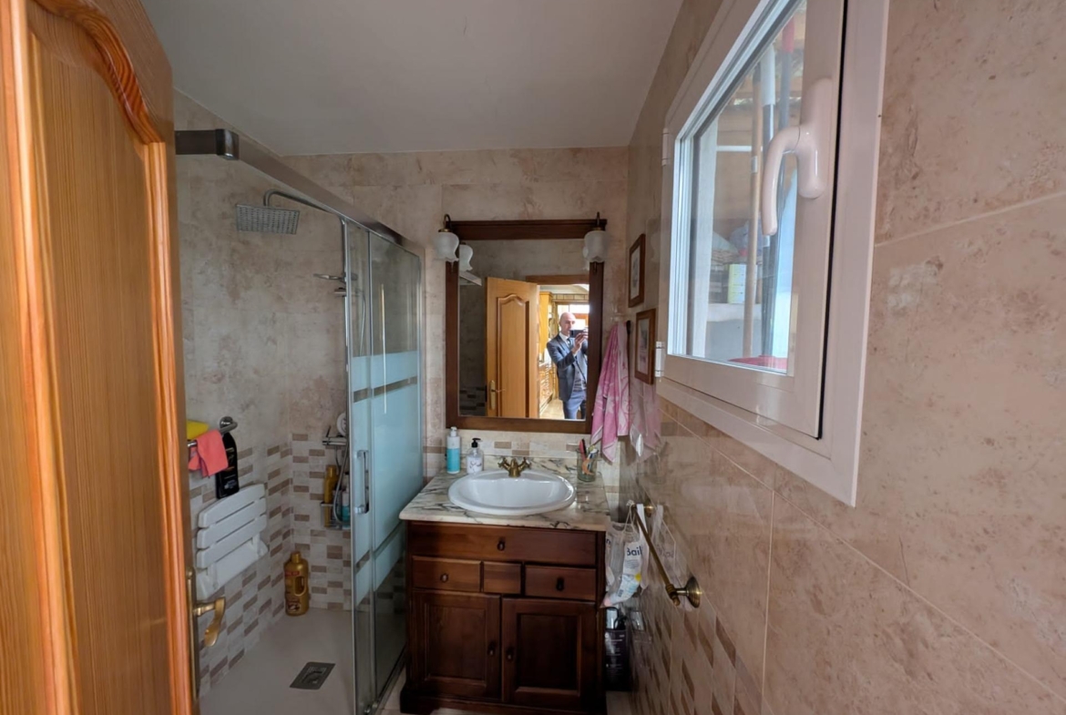 SEMI-DETACHED HOUSE IN THE CHARMING VILLAGE OF LA NUCIA