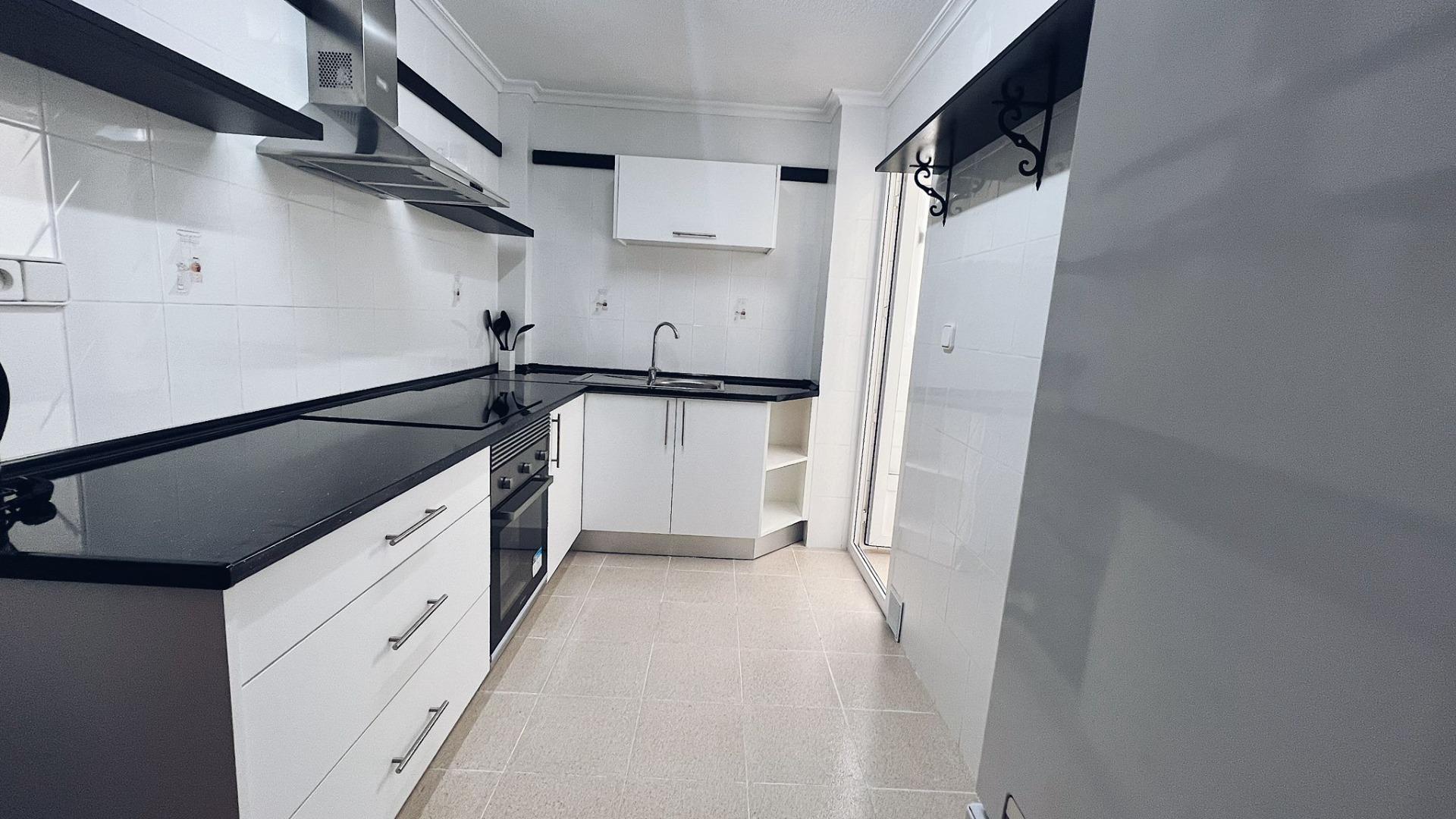 8-8-21 2 Bedroom Apartment, 1 Bathroom, 350 m from the Beach