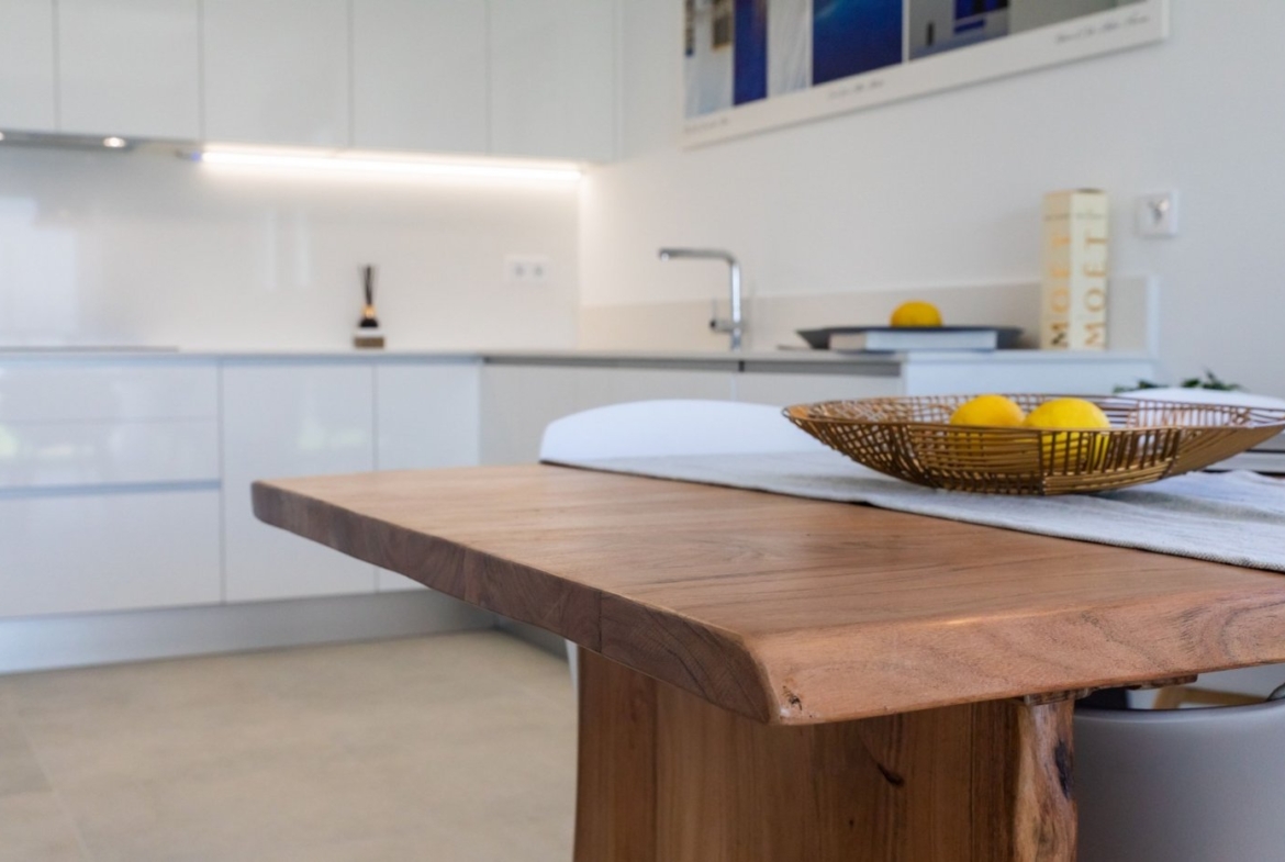 NEW APARTMENTS FOR SALE IN GRAN ALACANT, AT 20 MINUTES FROM ALICANTE and ELCHE, COSTA BLANCA