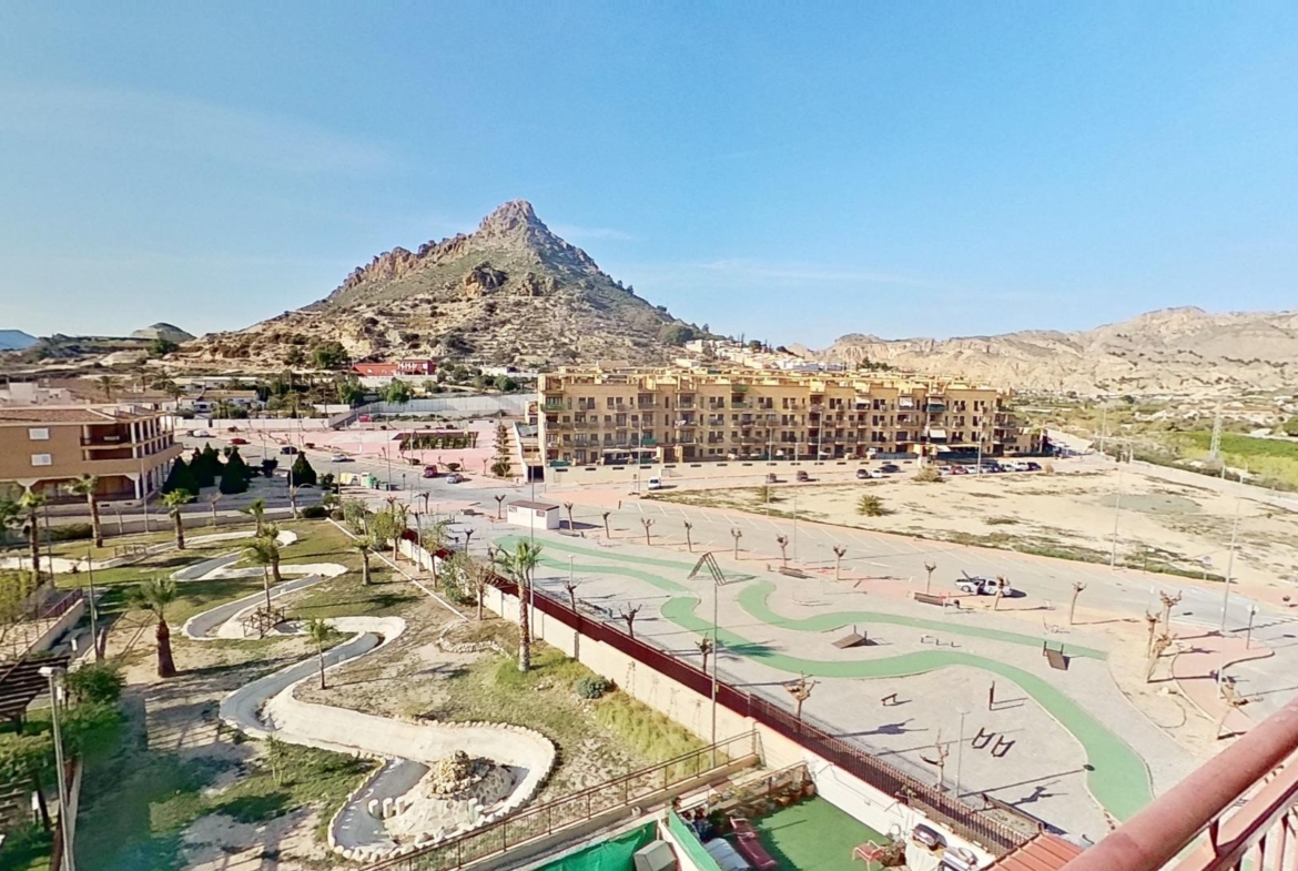 Penthouse in Archena with clear views and all the amenities