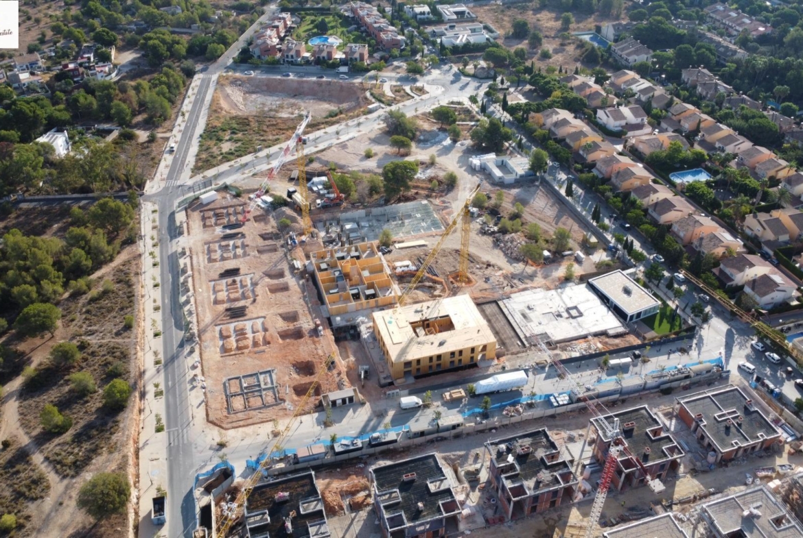 New development of multi-family homes in Godella