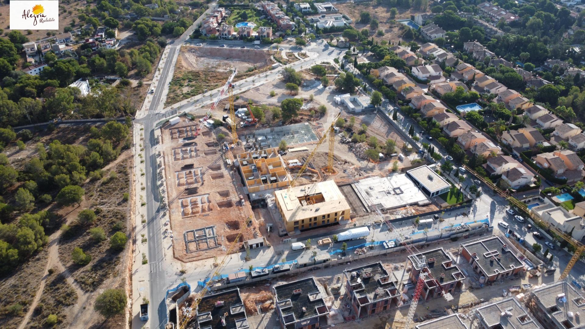 New development of multi-family homes in Godella