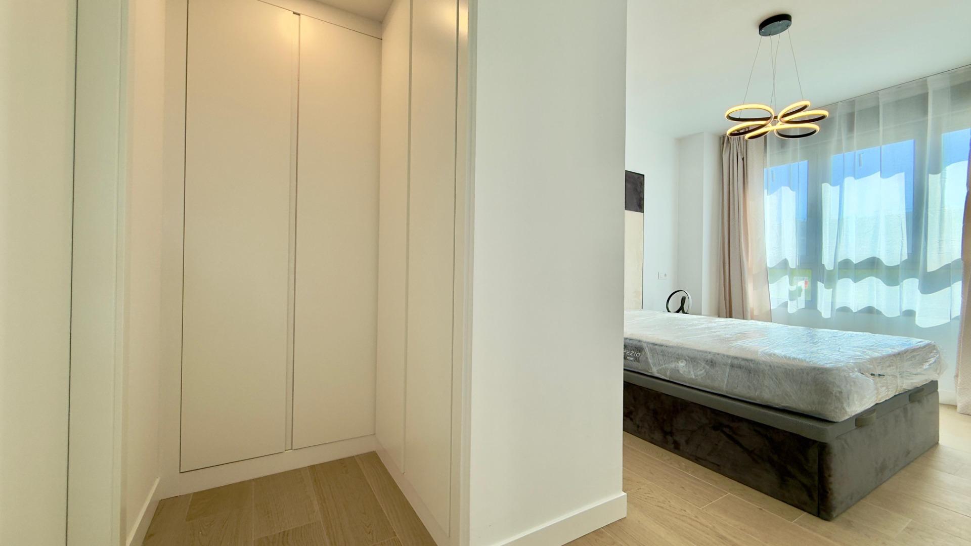 Familie comfort en moderne stijl in het hart van Alicante