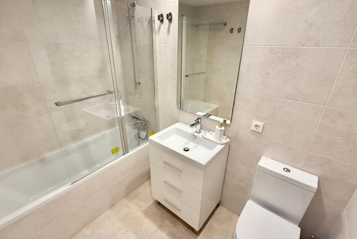 Familie comfort en moderne stijl in het hart van Alicante