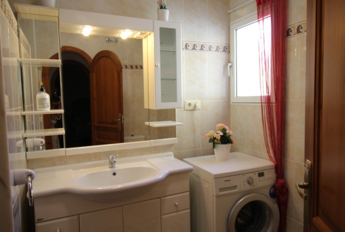LUXURY MOUNTAIN VILLA MET ZEEZICHT