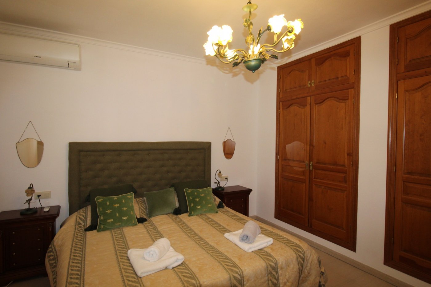 LUXURY MOUNTAIN VILLA MET ZEEZICHT